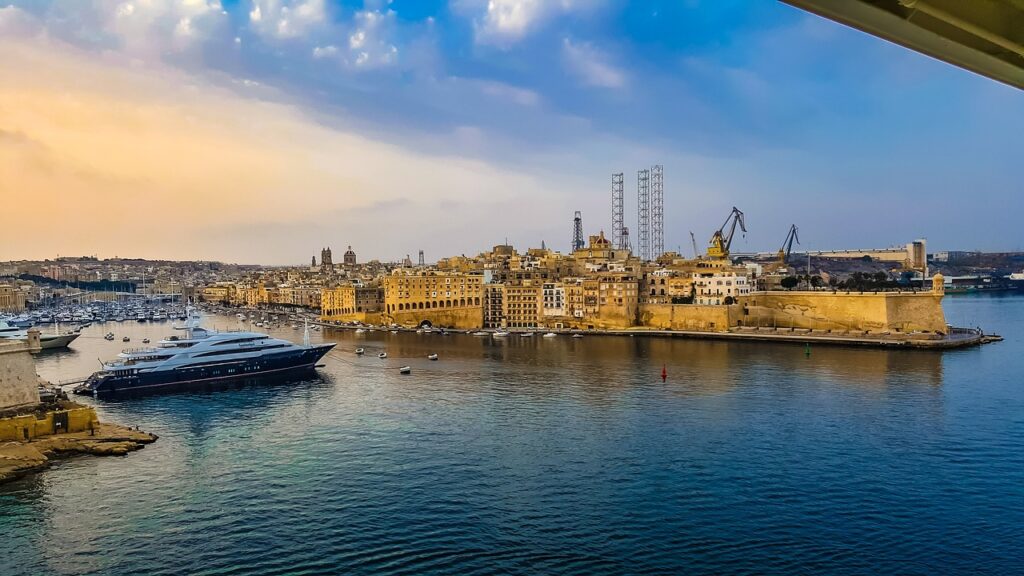 traghetti Pozzallo Malta
